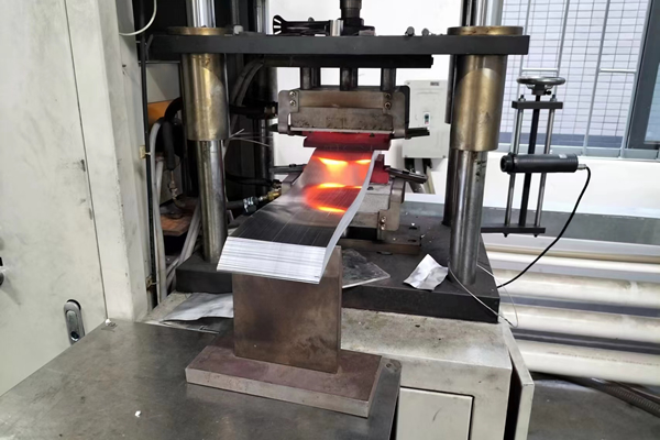 電力鋁箔軟連接焊接 電力鋁箔軟連接焊接